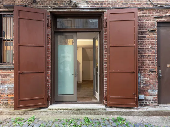 41 Bleecker Street image 5 of 8