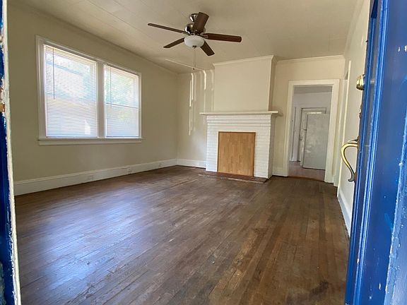 3rd image of 5238 Shady Ln
