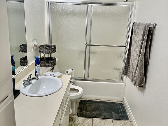 5th image of 6009 Hill Dale Ct #E