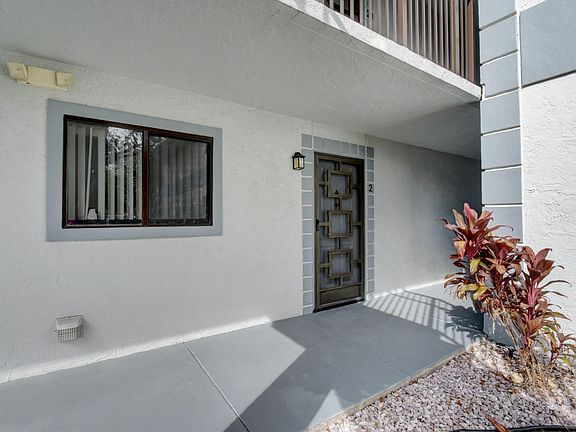 4th image of 15011 Ashland Cir APT 2