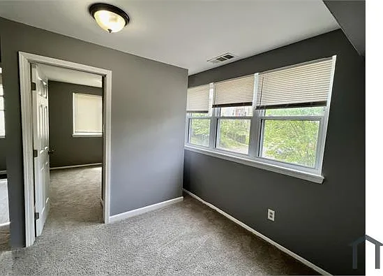 3 bed, $3,450 — Photo 4