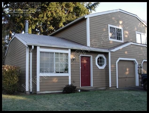 1st image of 1010 Boundary St SE