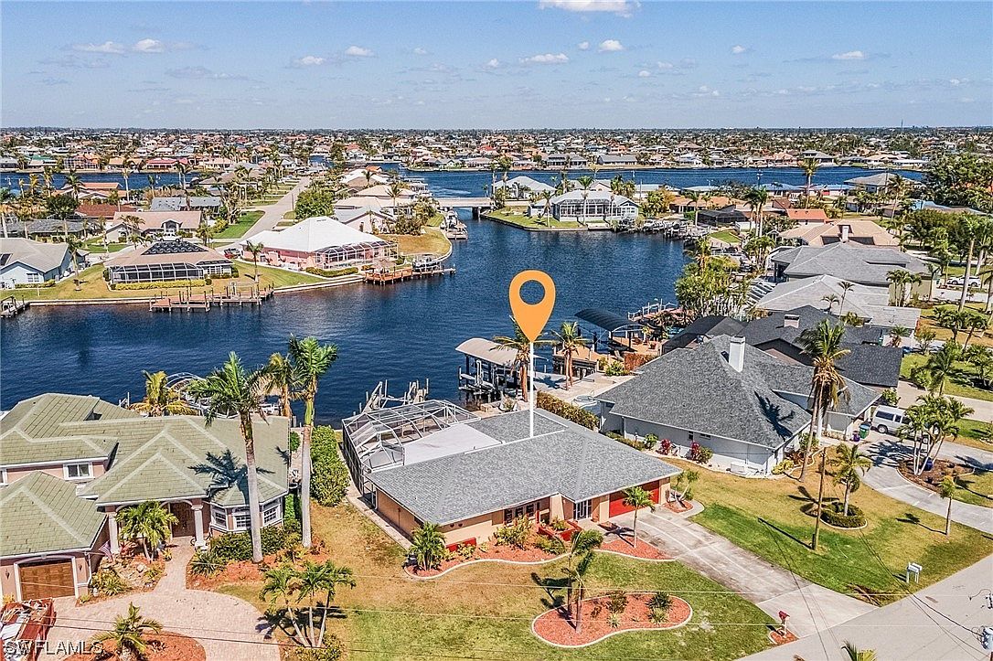 527 SW 57th St, Cape Coral, FL 33914 Zillow