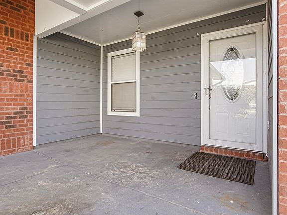 4th image of 4003 Torino Way