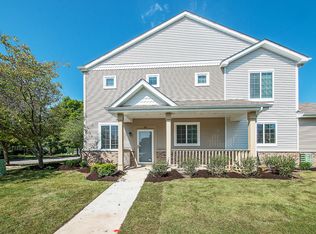 99 Strawflower, Romeoville, IL 60446