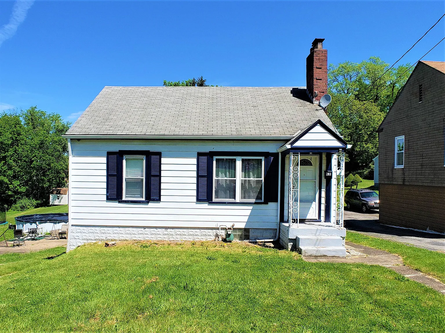 631 Kenny Street - 1 — Photo 1