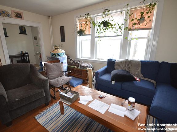 2nd image of 1615 Commonwealth Ave APT 16C