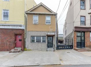 629 Ferry St, Newark, NJ 07105