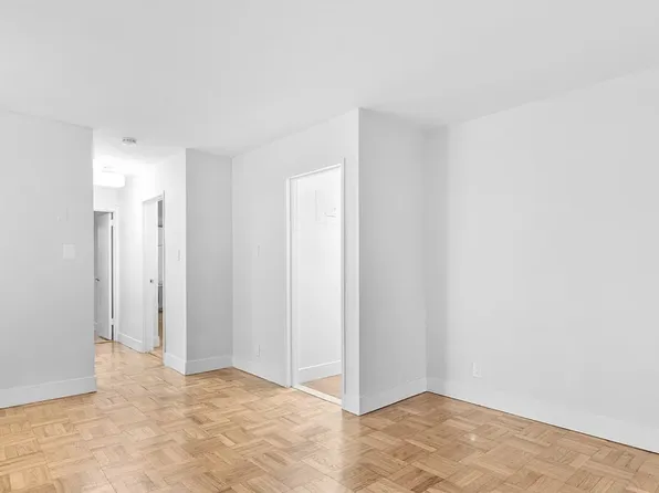 500a East 87th Street image 4 of 18