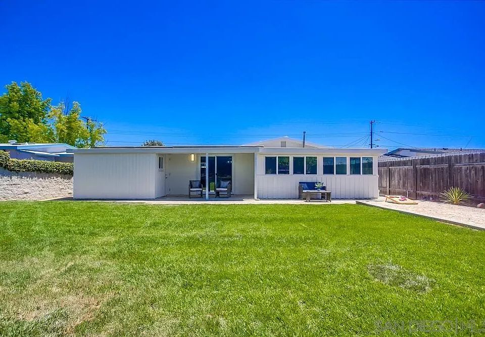 2nd image of 5526 Conrad Ave