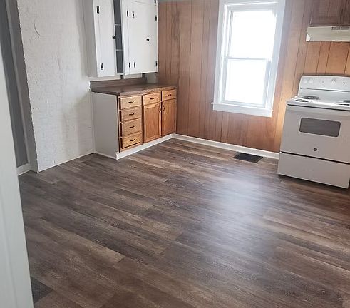 5th image of 306 Garfield Ave