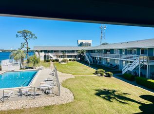 726 Eglin Pkwy #C11, Fort Walton Beach, FL 32547