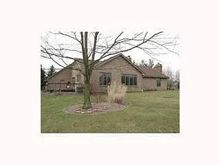 1910 Hardin Ln photo 1