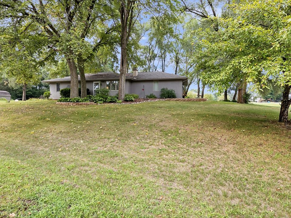 5568 Gray Eagle Rd, Roscoe, IL 61073 Zillow