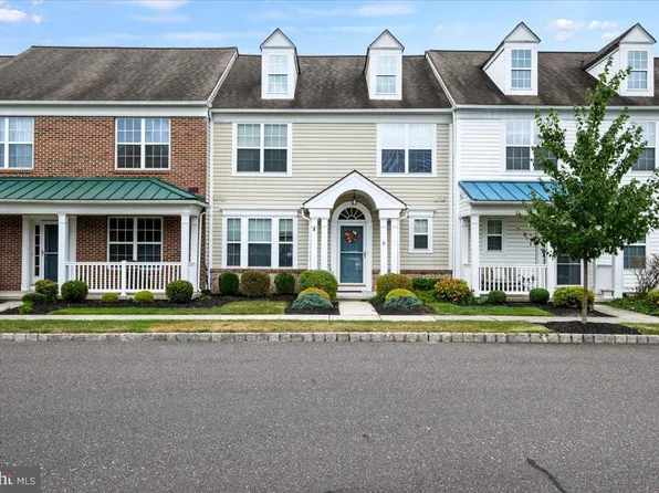 6 Alyce Ln, Voorhees, NJ 08043