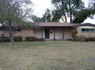 8803 E 37th St, Tulsa, OK 74145
