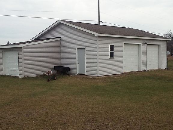 3rd image of 11502 Saddle Dr