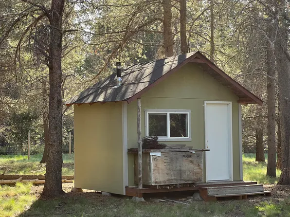 Jager St, Chiloquin, OR 97624