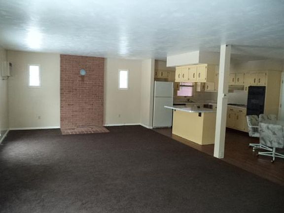 2nd image of 114-116 Pittsburgh St