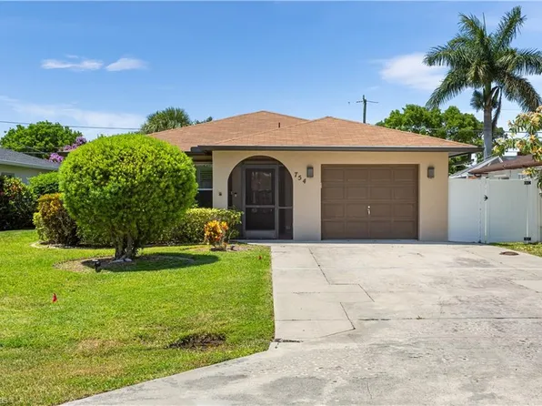 754 98th AVE N, NAPLES, FL 34108