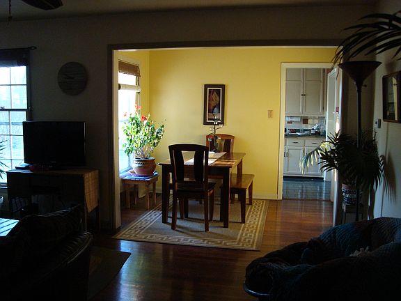 3rd image of 5050 Camden St