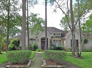 102 Pine Point Ct, League City, TX 77573