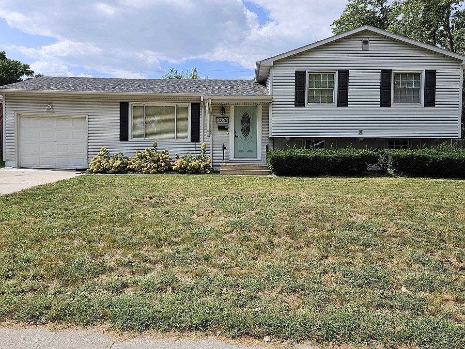 1st image of 3236 S 126th Ave