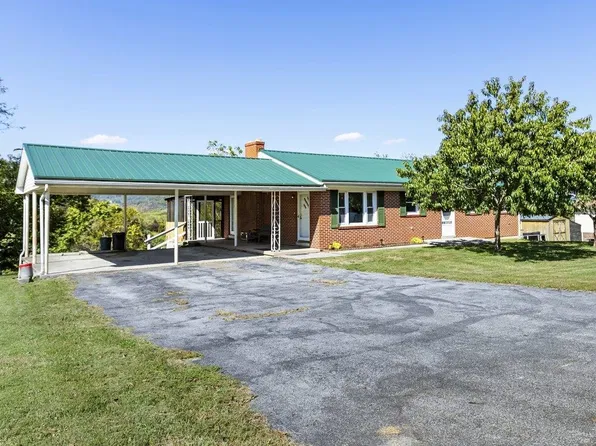 159 Hill St, Tazewell, VA 24651