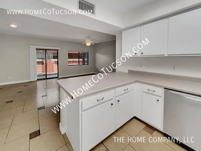 253 E Ponderosa St — Photo 15