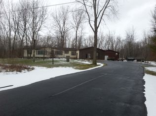 1891 E Erickson Rd, Pinconning, MI 48650