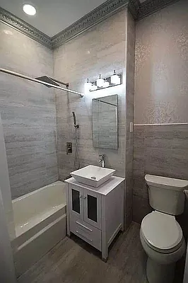 Rented by Universal Realty Group | media 30