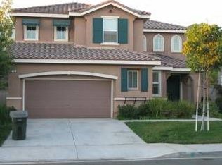 28 Plaza Avila, Lake Elsinore, CA 92532