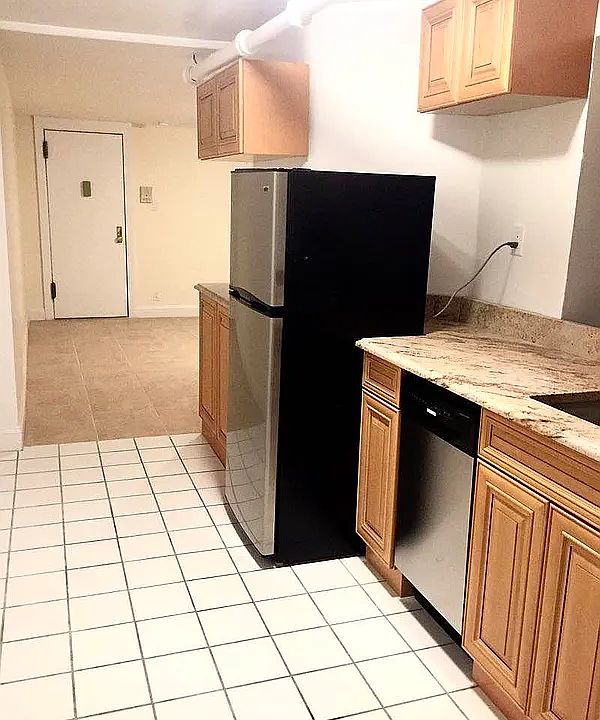 1st image of 308 W 109th St APT 11