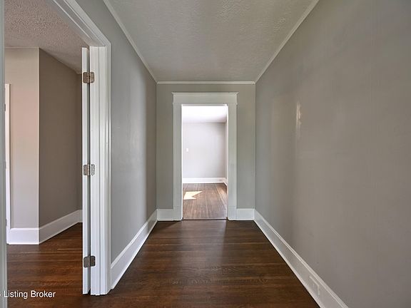 4th image of 1014 Lynnhurst Ave
