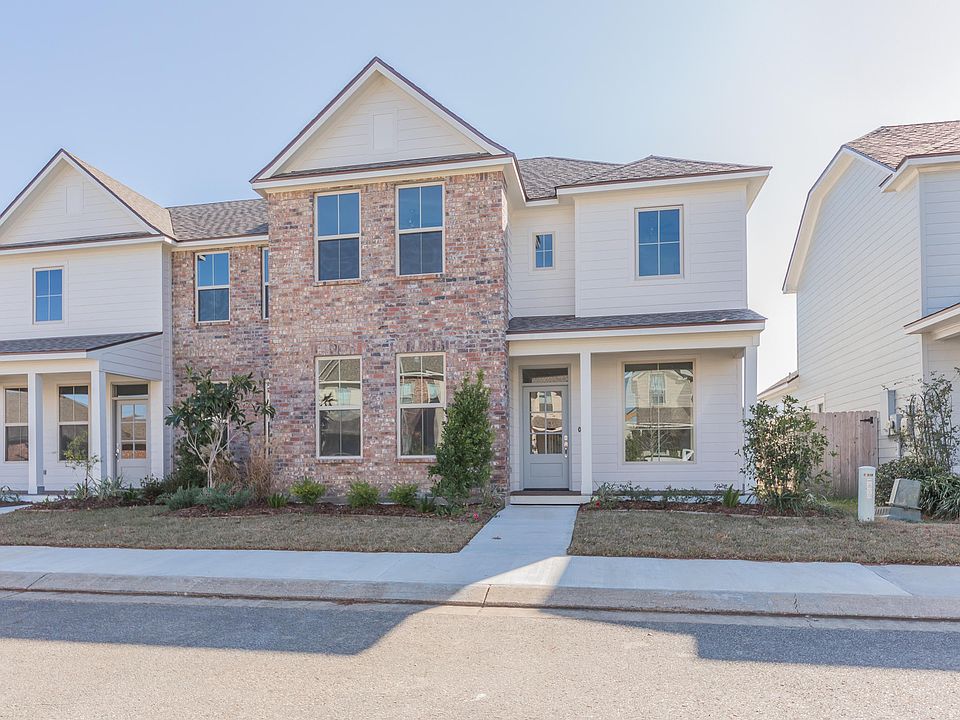 1st image of 218 Harbor Bend Blvd