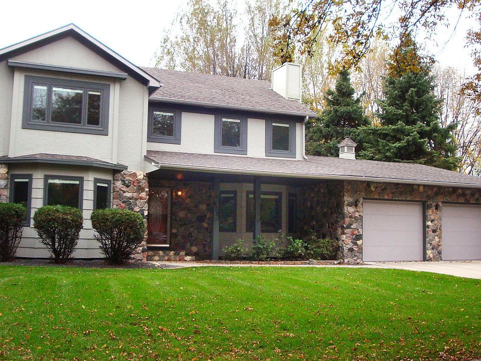 1st image of 252 Circle Hills Dr