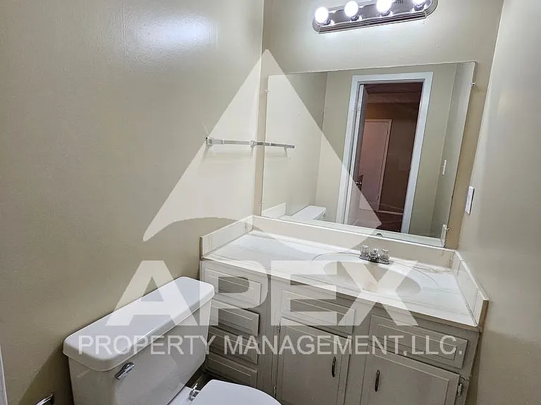 9148 Cedarpark Ln #D — Photo 18