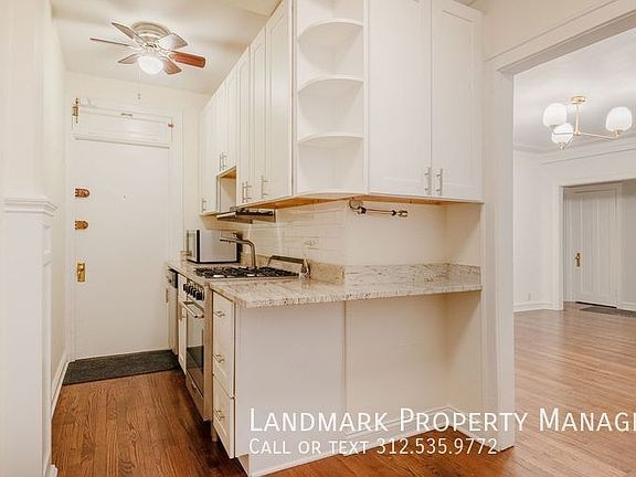 3rd image of 3604 N Pine Grove Ave APT 1G