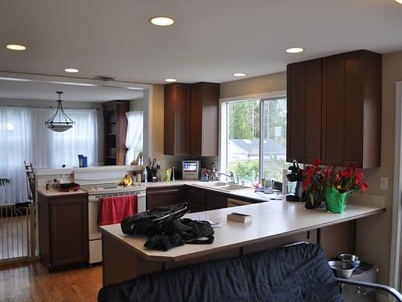 4th image of 4895 NW Amron Ct
