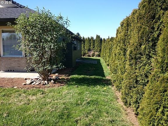 4th image of 4018 NE 64th Ave