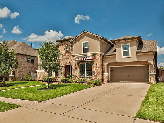 4th image of 18931 Wild Thornberry Dr