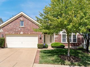 1565 Dietrich Place Ct, Ballwin, MO 63021