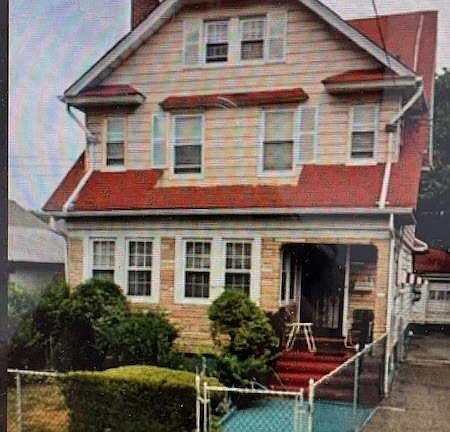 3rd image of 109-11 207th Street