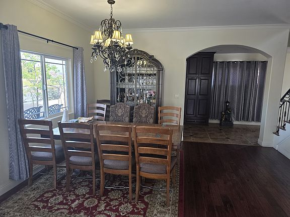 3rd image of 5102 La Palma Ave