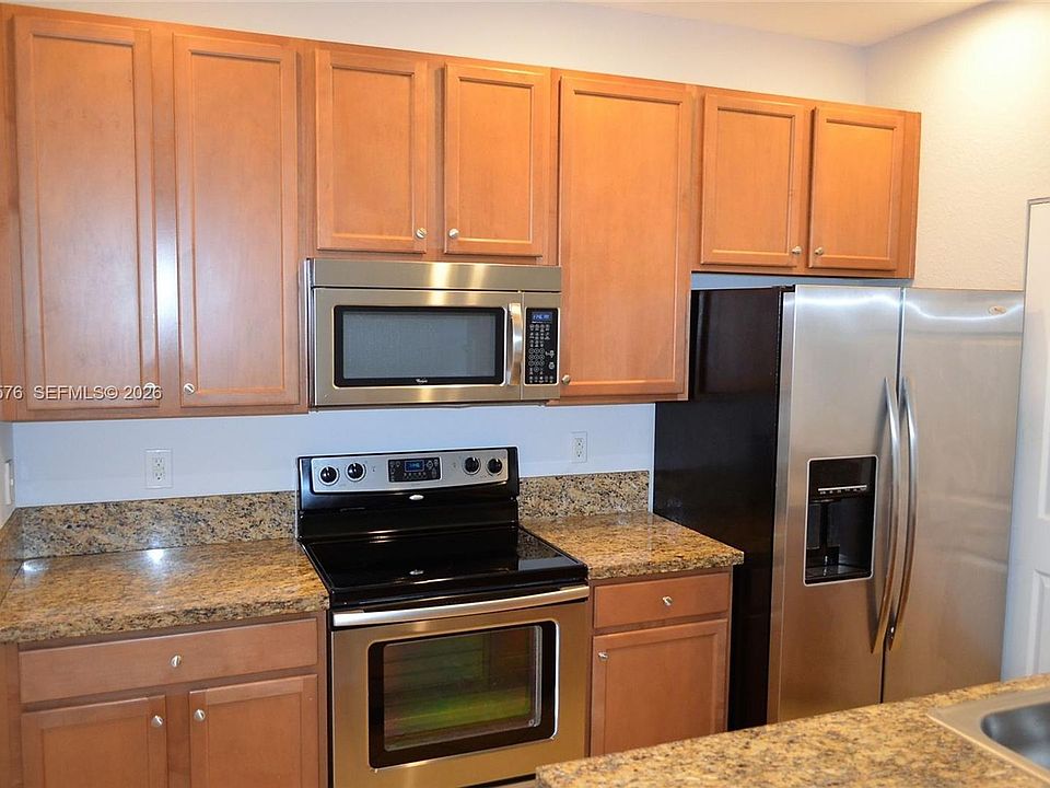 1st image of 1524 SW 147th Ave #1524