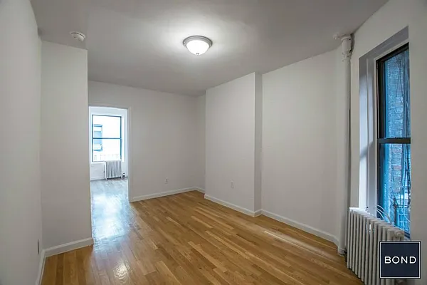 Rented by Bond New York | media 16