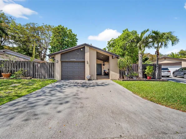 10861 SW 132nd Circle Ct, Miami, FL 33186