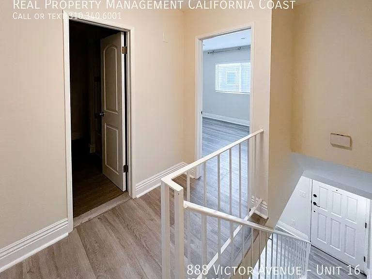 888 Victor Ave #16 — Photo 8