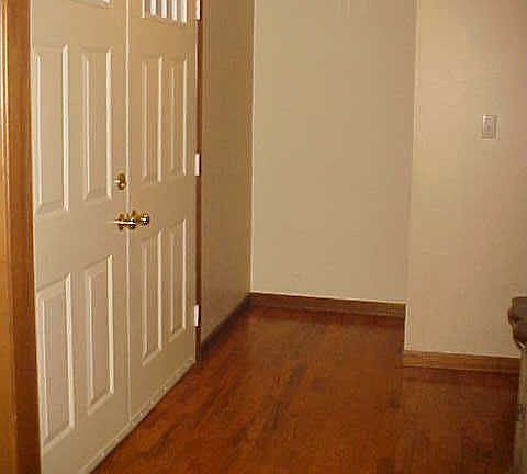 Spacious Foyer