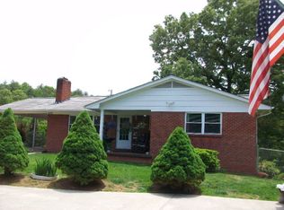 425 Hampton Ave, Murphy, NC 28906